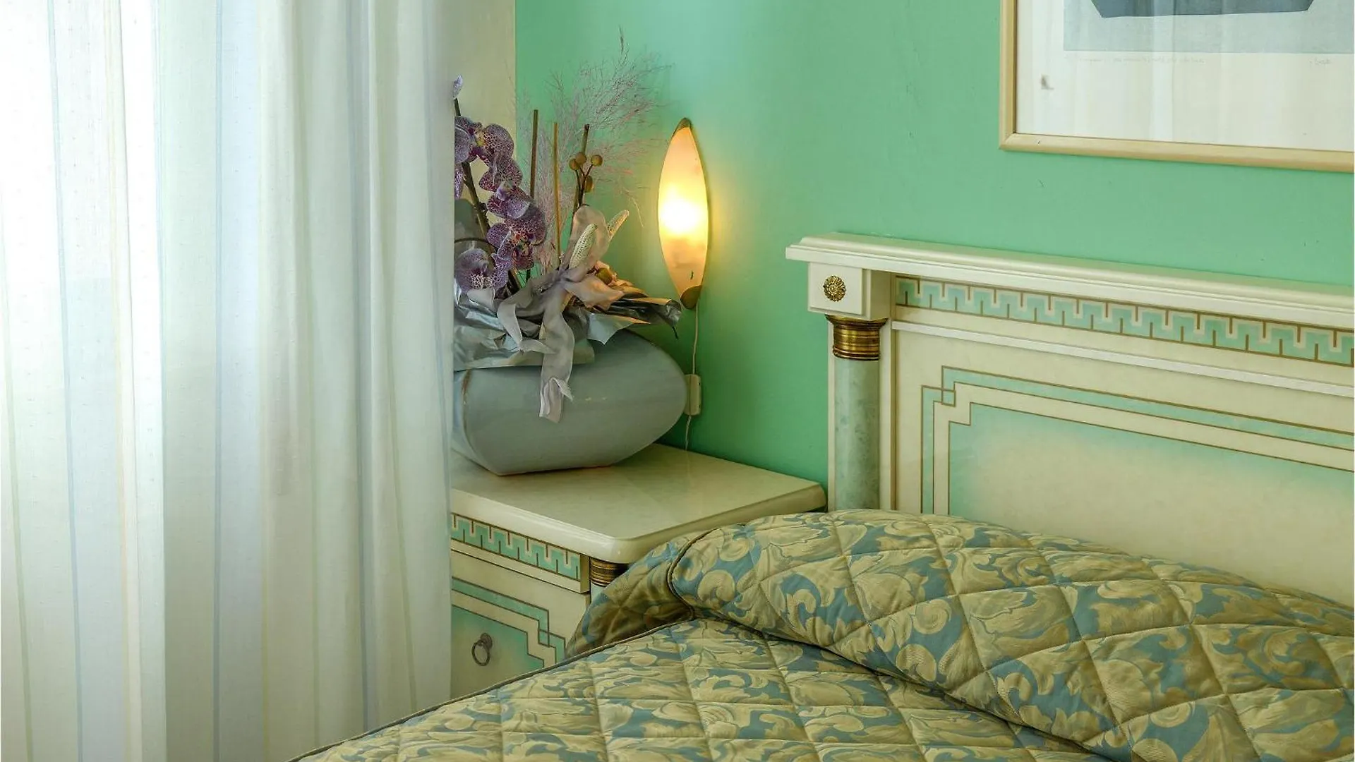 Beautiful Apartment In Cattolica With Kitchen 0*,