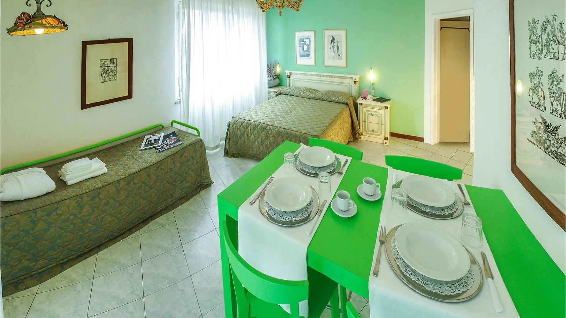 Beautiful Apartment In Cattolica With Kitchen