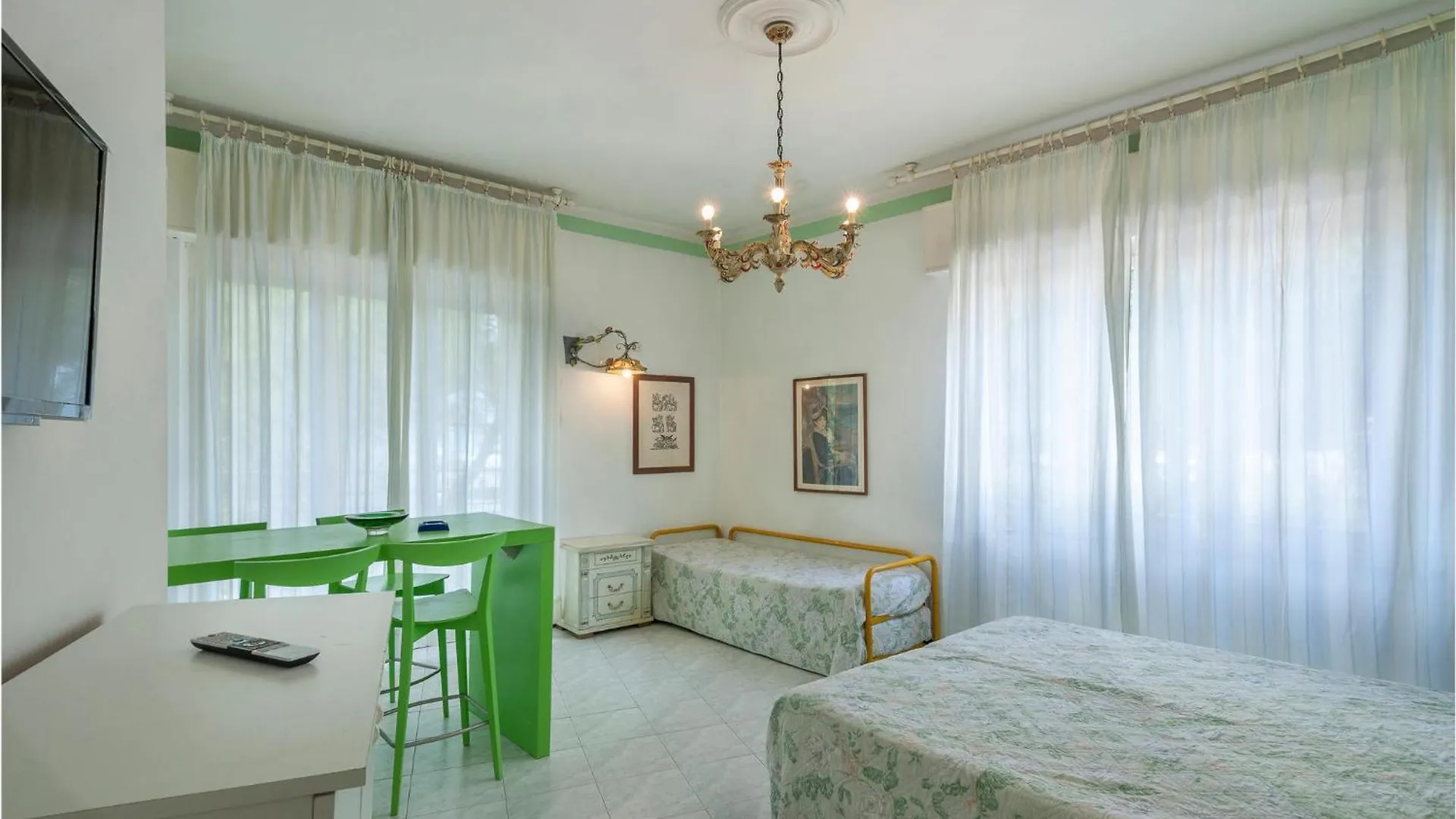 Beautiful Apartment In Cattolica With Kitchen 0*,  Italy